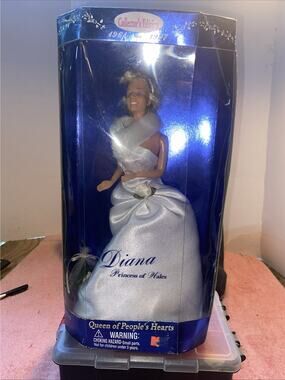 Vtg Princess Diana 1997 Queen of People’s Hearts Limited Edition Memorial Doll